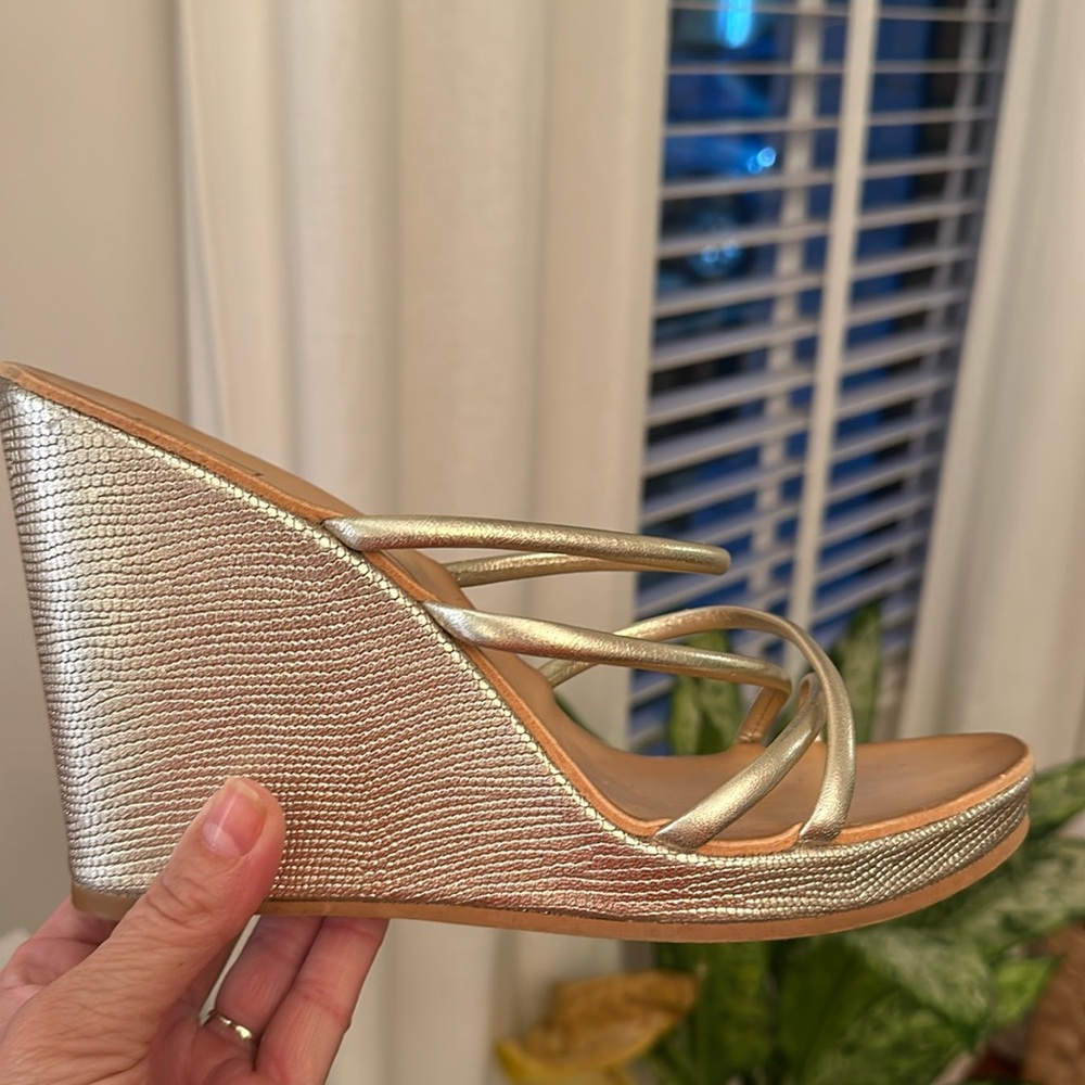 Dolce Vita Champagne Gold Wedges 8